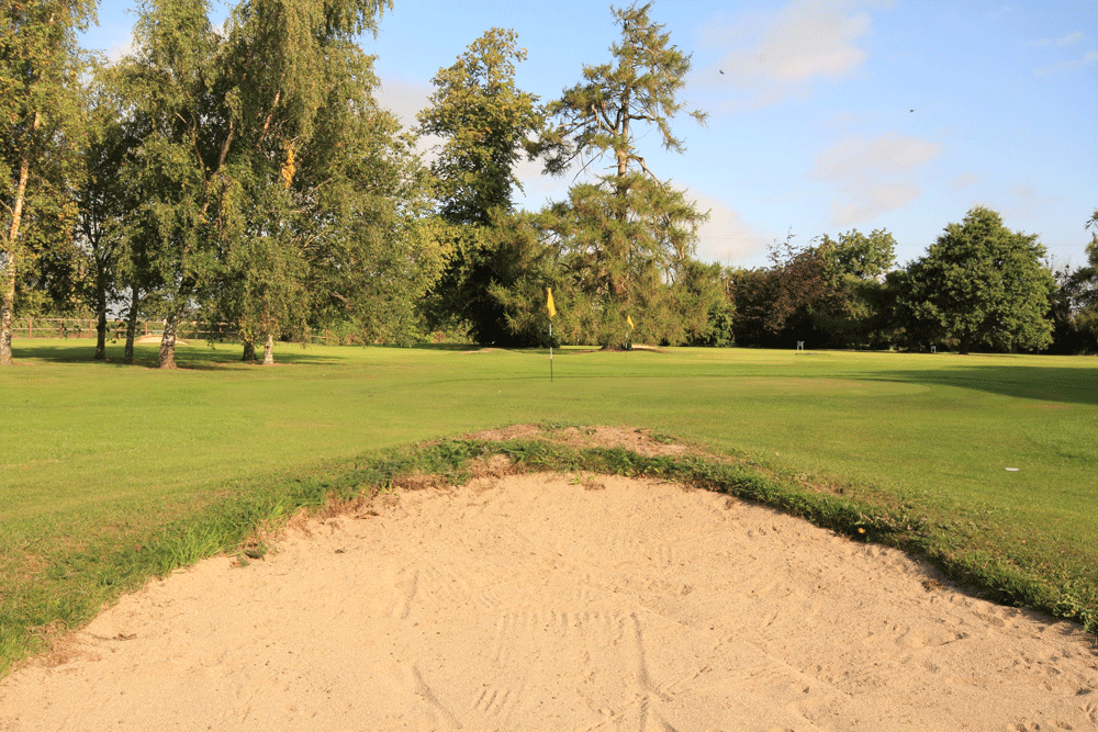 Pitch and Putt Celbridge Elm Hall Golf Club
